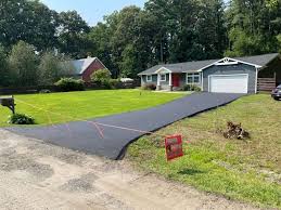 Best Asphalt Driveway Installation  in New York, NY